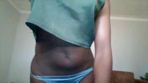 Snapshot of blackjuicegyal chatting on 07.24.26 blackjuicegyal online show from 07.24.26