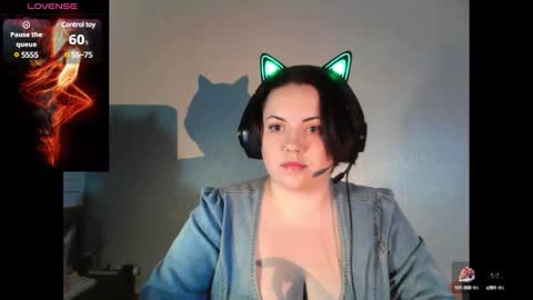 Snapshot of blackkvelvet chatting on 02.08.25 BlackkVelvet online show from 02.08.25