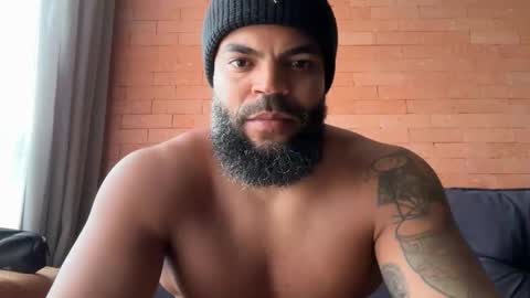 Macauly online show from 03.12.26