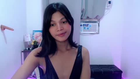 Snapshot of blackmanika chatting on 09.08.25 blackmanika online show from 09.08.25