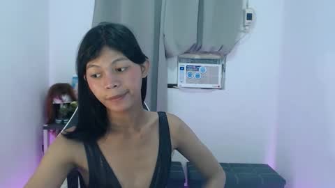 Snapshot of blackmanika chatting on 09.11.25 blackmanika online show from 09.11.25