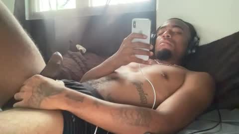 Snapshot of blackrangertt chatting on 05.17.26 blackrangertt online show from 05.17.26