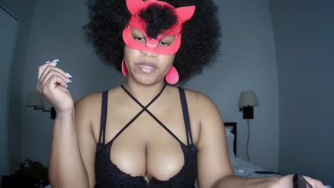 Queen Siren online show from 01.05.25