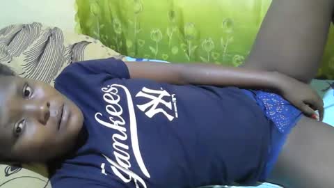 blackslim_girl2 online show from 02.15.26