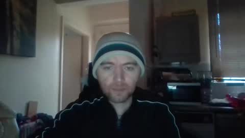 blackvswhite2022 online show from 02.12.25