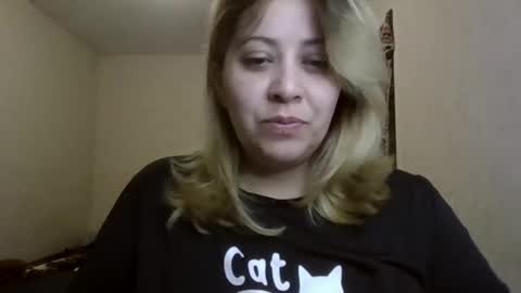 Snapshot of blackwidowj chatting on 03.08.25 Johana S online show from 03.08.25