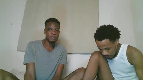 Snapshot of blackzilian_ chatting on 09.08.25 HASSAN online show from 09.08.25