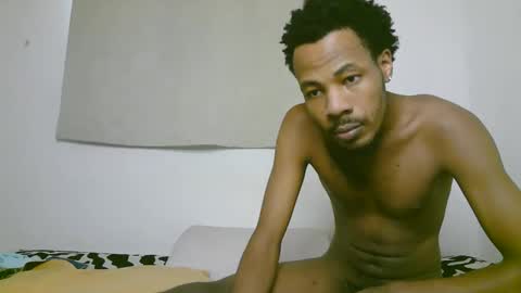 Snapshot of blackzilian_ chatting on 10.19.25 HASSAN online show from 10.19.25