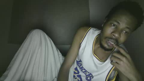 Snapshot of blackzilian_ chatting on 10.19.25 HASSAN online show from 10.19.25