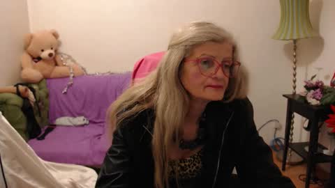 Snapshot of blairfort chatting on 12.05.24 blairfort online show from 12.05.24