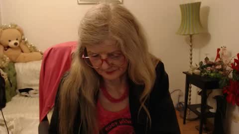 Snapshot of blairfort chatting on 12.09.24 blairfort online show from 12.09.24