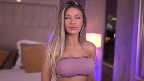 BlairSanders online show from 10.18.25