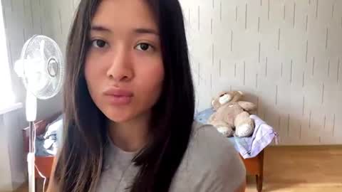Snapshot of blairstassen chatting on 08.03.26 Mila online show from 08.03.26