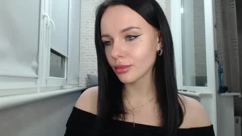 BlairYates online show from 10.25.25