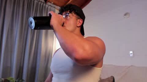 Snapshot of blake_levi chatting on 12.13.24 Blake Levi Independent Model online show from 12.13.24