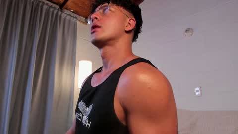 Snapshot of blake_levi chatting on 12.19.24 Blake Levi Independent Model online show from 12.19.24