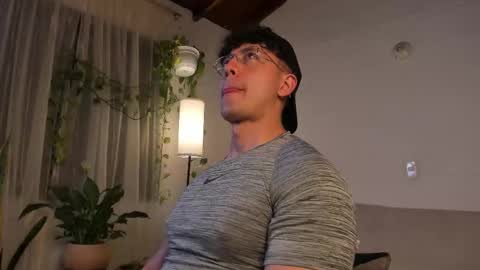 Snapshot of blake_levi chatting on 02.08.26 Blake Levi Independent Model online show from 02.08.26