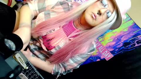 Blakely Morningstar   online show from 05.20.26