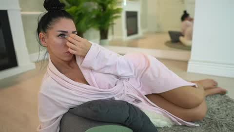 Snapshot of blakmy chatting on 04.14.26 blakmy online show from 04.14.26