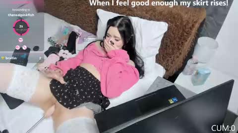 Snapshot of blancasuarez chatting on 10.15.25 MY VIDEOS THAT WILL MAKE YOU CUM - online show from 10.15.25