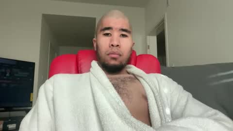 Snapshot of blasian4 chatting on 11.27.25 blasian4 online show from 11.27.25