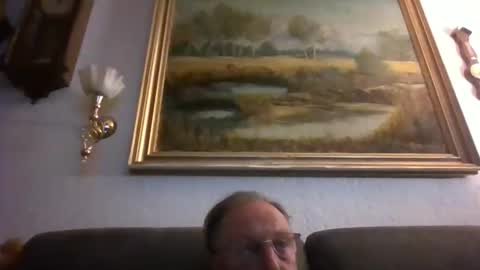 Snapshot of blindsurfer780299 chatting on 05.10.26 blindsurfer780299 online show from 05.10.26