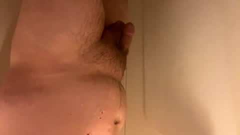 Snapshot of blissfulfoxtrot chatting on 04.13.26 Blissful Foxtrot online show from 04.13.26