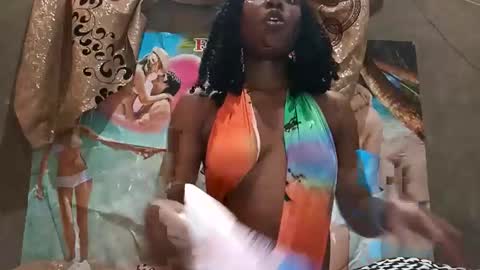 Snapshot of blktulipsxx chatting on 02.16.26 Lola online show from 02.16.26