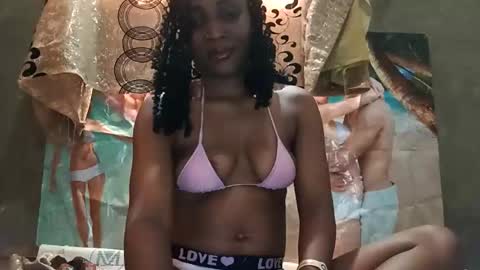 Snapshot of blktulipsxx chatting on 02.19.26 Lola online show from 02.19.26