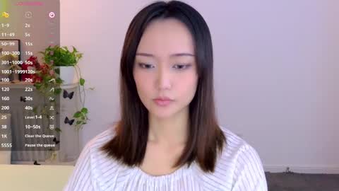 Snapshot of blon_kater chatting on 04.30.26 YoYo online show from 04.30.26