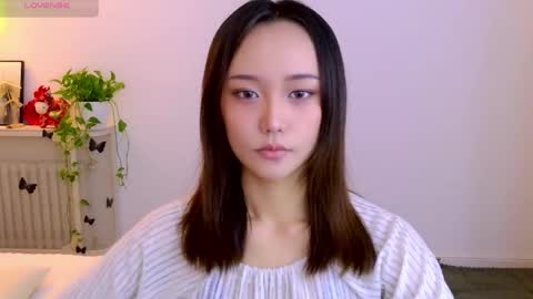 Snapshot of blon_kater chatting on 05.22.26 YoYo online show from 05.22.26