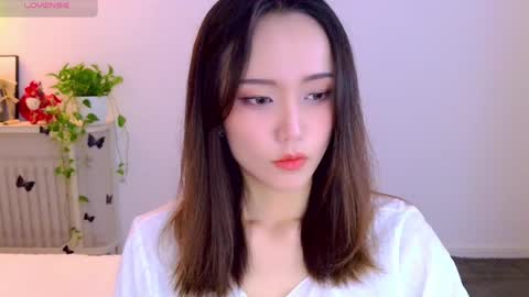 Snapshot of blon_kater chatting on 05.25.26 YoYo online show from 05.25.26