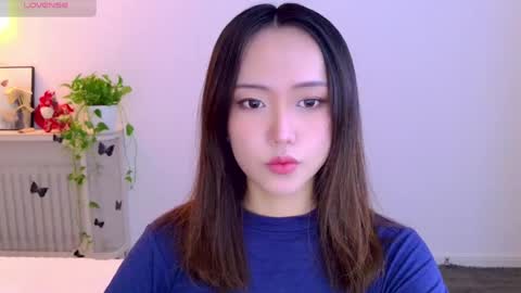 Snapshot of blon_kater chatting on 05.28.26 YoYo online show from 05.28.26