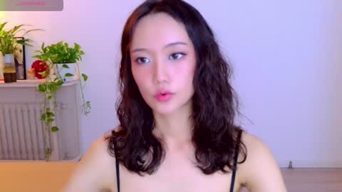 Snapshot of blon_kater chatting on 07.27.26 YoYo online show from 07.27.26