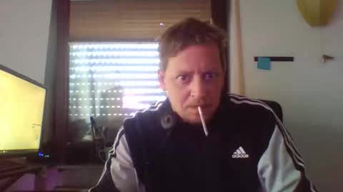 blonde32m online show from 09.15.25