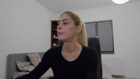 Snapshot of blonde4pasion chatting on 12.03.24 blonde4pasion online show from 12.03.24