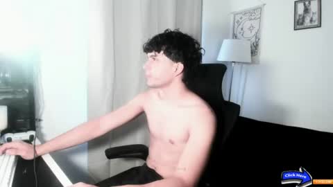 Snapshot of blonde_and_bigcock chatting on 07.29.26 Blonde and Sam online show from 07.29.26
