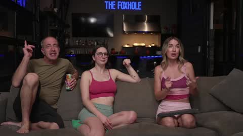 blondefoxsilverfox online show from 11.16.25