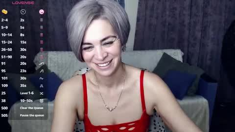 Snapshot of blondemommy_77 chatting on 12.11.24 Lola online show from 12.11.24