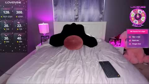 Blondeprincess online show from 10.26.25