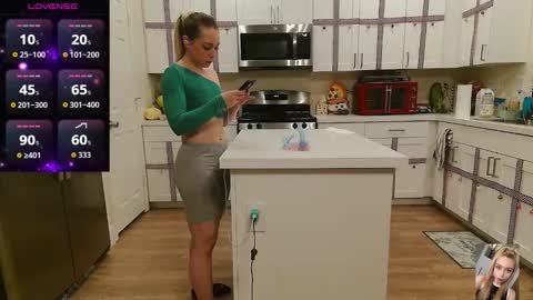 Bubbles online show from 12.15.25