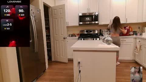 Bubbles online show from 04.08.26