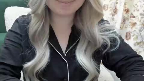 blondymargaret online show from 02.23.25