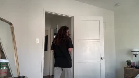 Emma Bloom online show from 11.08.25