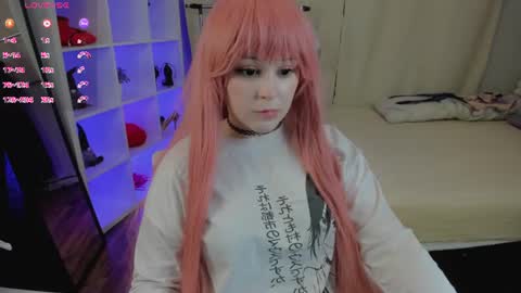 Snapshot of blossomanna chatting on 07.11.26 Hey HELP ME TO RICH 100 THUMBS UP online show from 07.11.26