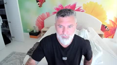 Nico online show from 11.21.25