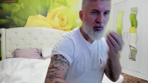 Nico online show from 04.04.26