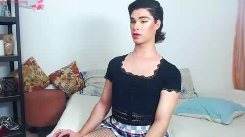 model independent  online show from 07.29.26