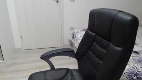 Snapshot of blue_eyes96 chatting on 02.09.26 Juliet online show from 02.09.26