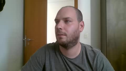 Snapshot of bluec2c chatting on 12.19.24 Blue online show from 12.19.24